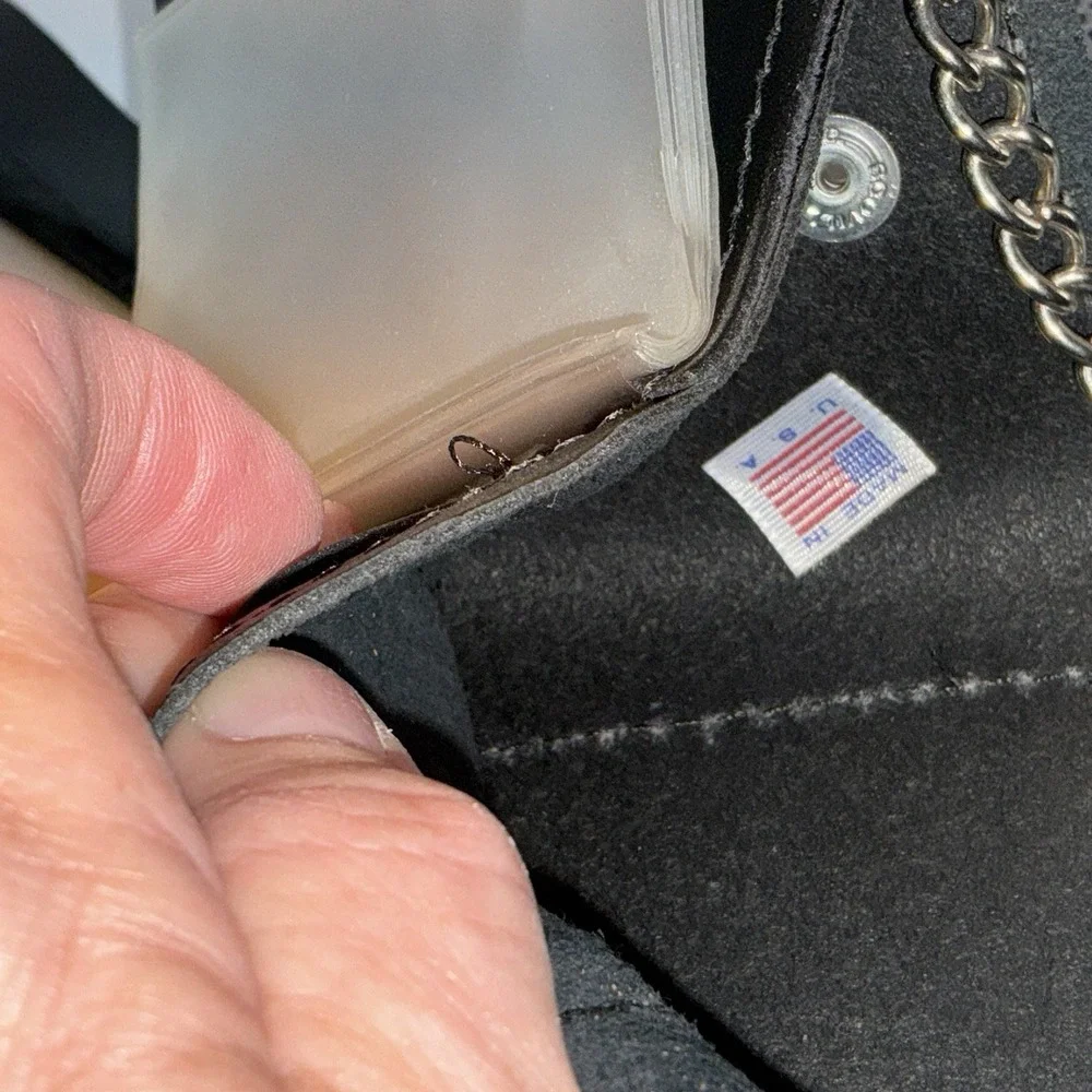 Genuine Leather Tri-fold Black Biker Wallet On Chain Pic Of Semi Truck
